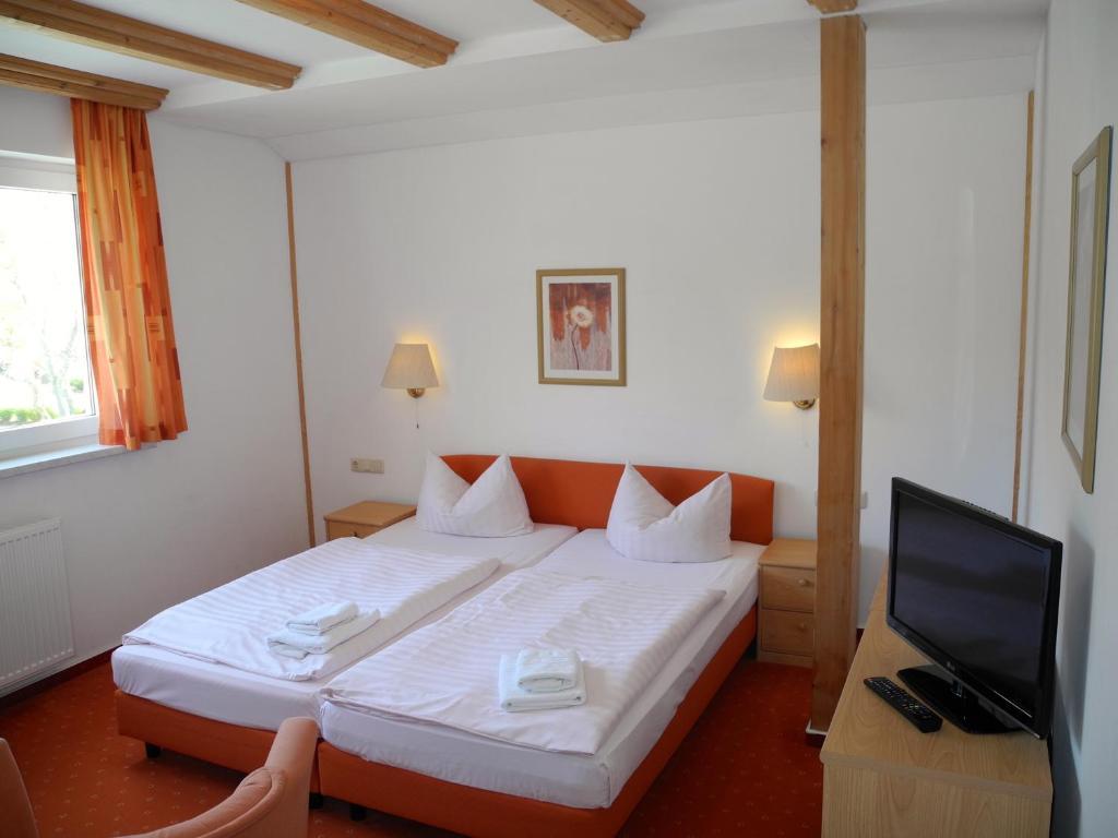 Pension Kuehne Больтенгаген Номер фото