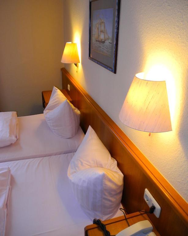 Pension Kuehne Больтенгаген Номер фото